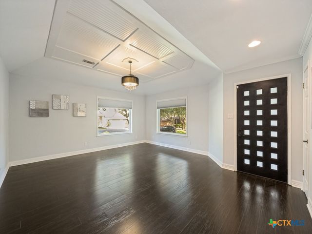 1933 Squire Circle, New Braunfels, TX 78130