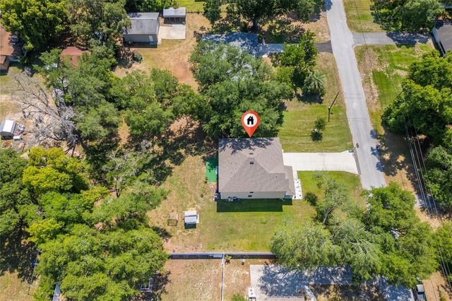 4331 WAYNE ROAD, Fruitland Park, FL 34731