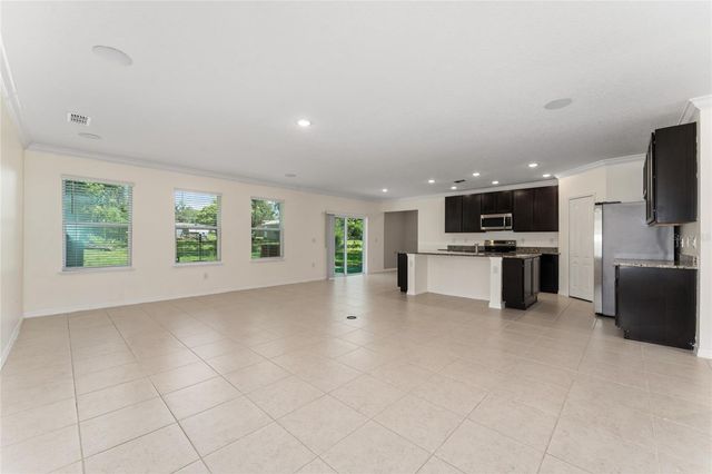 4331 WAYNE ROAD, Fruitland Park, FL 34731