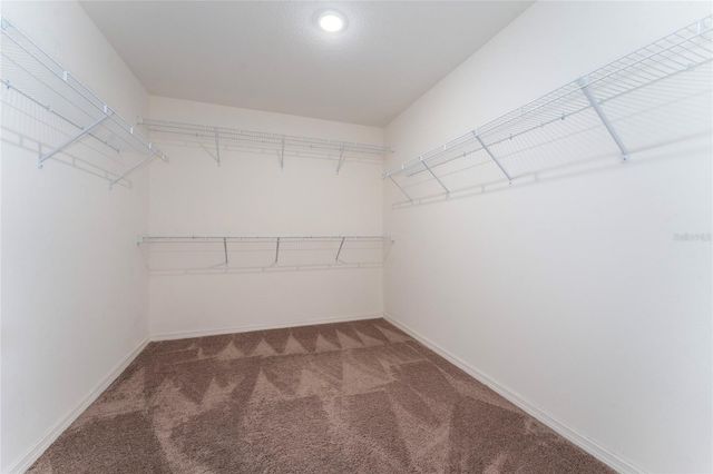 4331 WAYNE ROAD, Fruitland Park, FL 34731