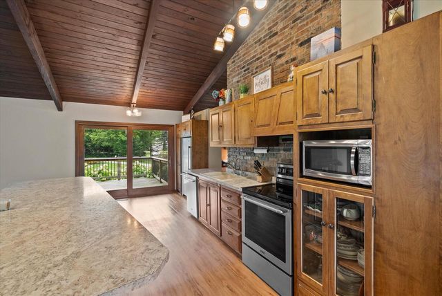 5790 Schneider COURT, West Bend, WI 53095