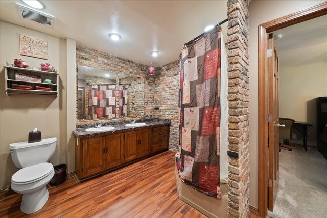 5790 Schneider COURT, West Bend, WI 53095
