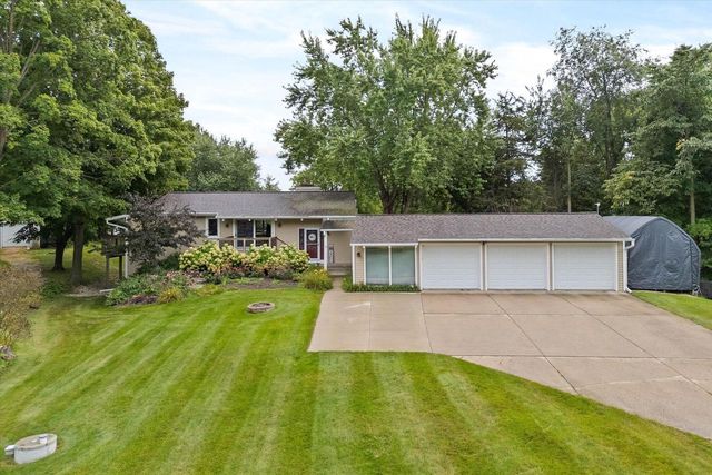 5790 Schneider COURT, West Bend, WI 53095