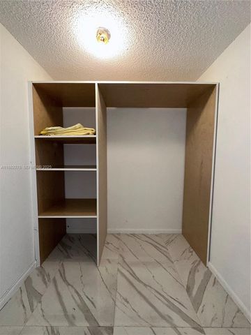 2800 Somerset Drive 403J, Lauderdale Lakes, FL 33311