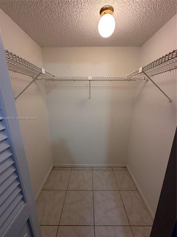 2800 Somerset Drive 403J, Lauderdale Lakes, FL 33311