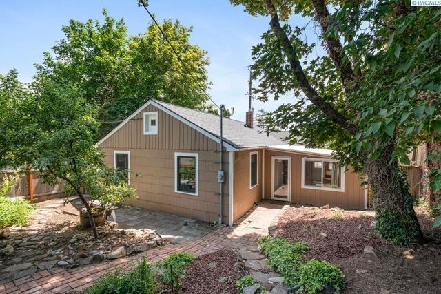 312 NW Harrison St, Pullman, WA 99163