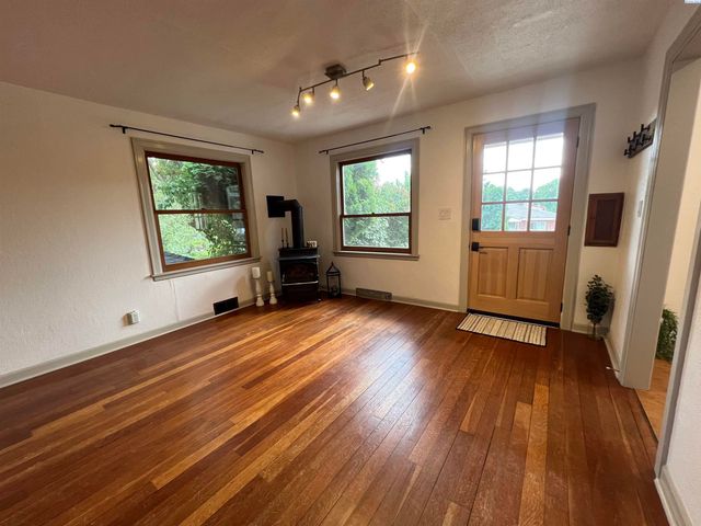 312 NW Harrison St, Pullman, WA 99163