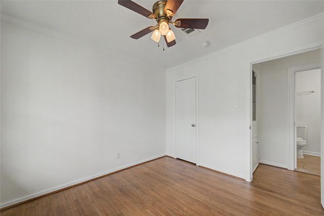 2102 Blueberry Lane, Pasadena, TX 77502
