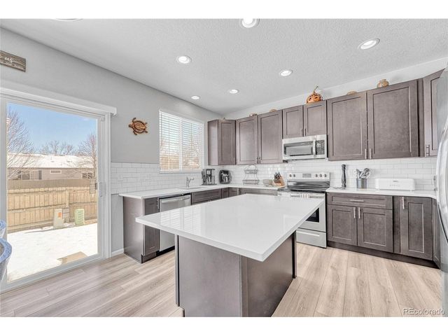 7354 S Memphis St, Aurora, CO 80016