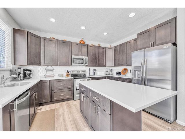 7354 S Memphis St, Aurora, CO 80016