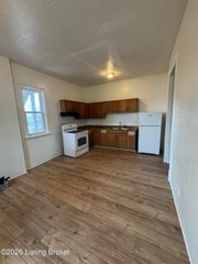 3860 Southern Pkwy, Louisville, KY 40214