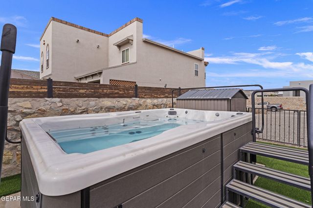 2705 MARIA CASAS Street, El Paso, TX 79938