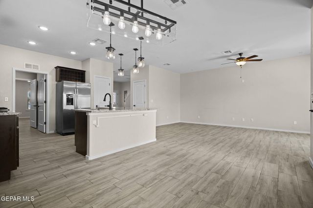 2705 MARIA CASAS Street, El Paso, TX 79938
