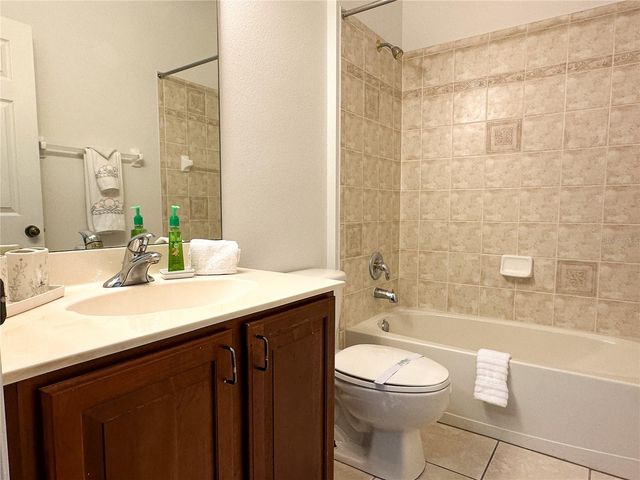 2621 SHIREHALL LANE, Winter Garden, FL 34787