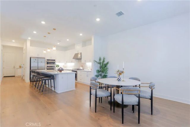 126 Carmine, Irvine, CA 92618