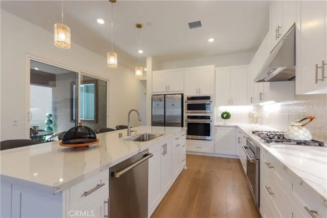 126 Carmine, Irvine, CA 92618