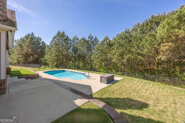 7111 Tavistock Court, Columbus, GA 31904