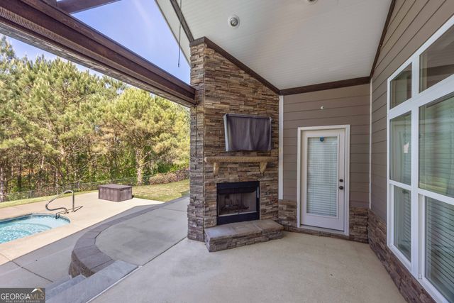 7111 Tavistock Court, Columbus, GA 31904