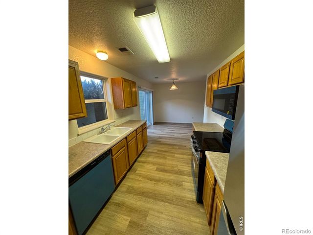 802 Waterglen Drive, Fort Collins, CO 80524