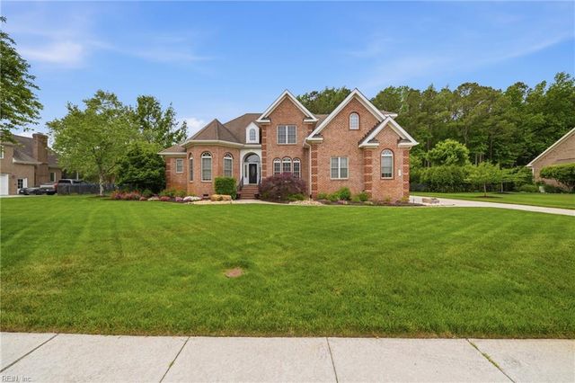 521 Thistley LN, Chesapeake, VA 23322