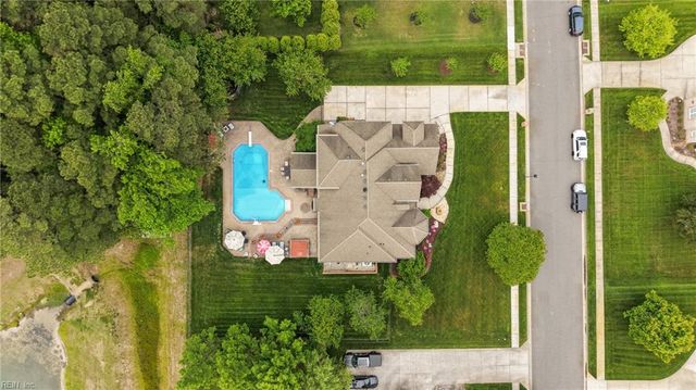 521 Thistley LN, Chesapeake, VA 23322