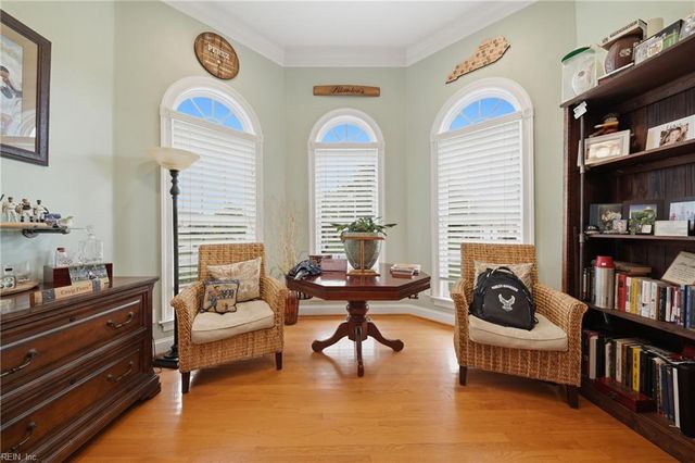 521 Thistley LN, Chesapeake, VA 23322