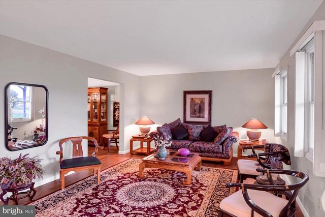 1105 RED HILL RD, Port Trevorton, PA 17864