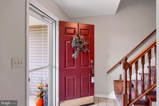 1105 RED HILL RD, Port Trevorton, PA 17864