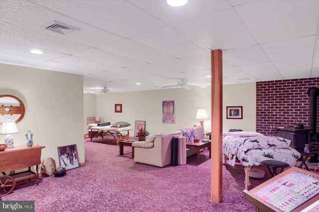 1105 RED HILL RD, Port Trevorton, PA 17864