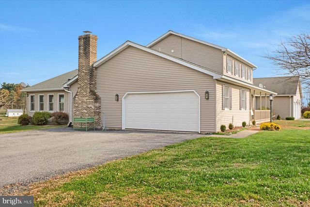 1105 RED HILL RD, Port Trevorton, PA 17864