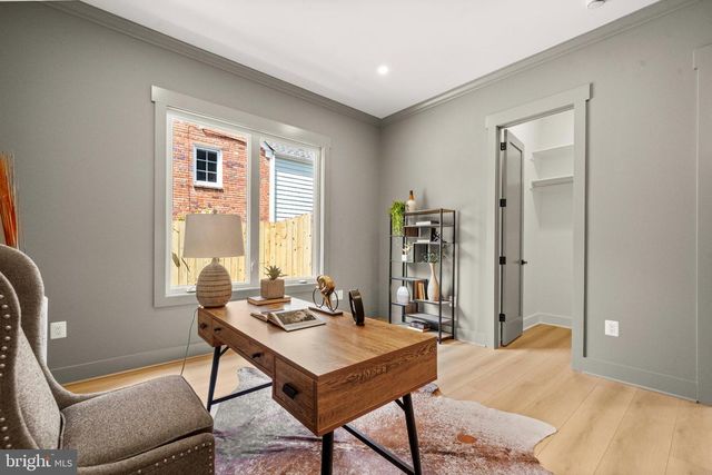 1905 N TAYLOR ST, Arlington, VA 22207