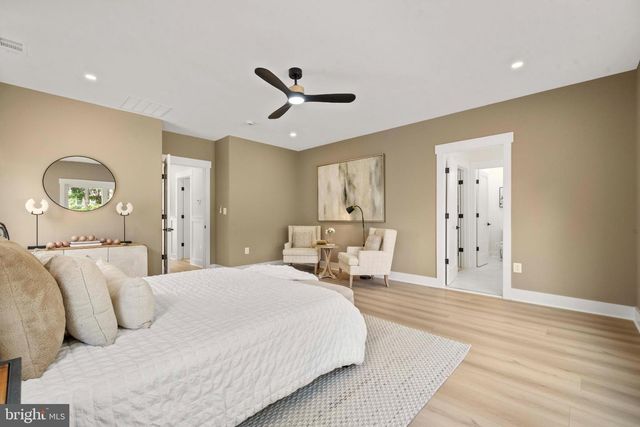 1905 N TAYLOR ST, Arlington, VA 22207