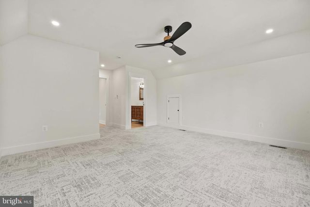 1905 N TAYLOR ST, Arlington, VA 22207