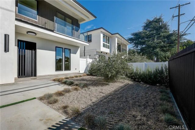 14931 Vose Street, Van Nuys, CA 91405