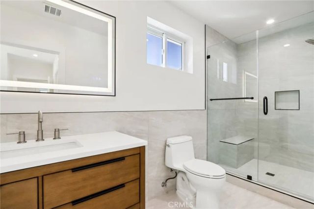 14931 Vose Street, Van Nuys, CA 91405