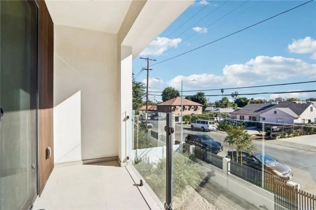 14931 Vose Street, Van Nuys, CA 91405