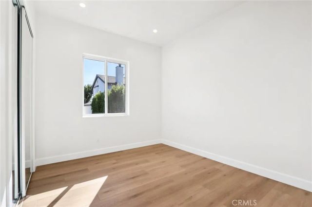 14931 Vose Street, Van Nuys, CA 91405