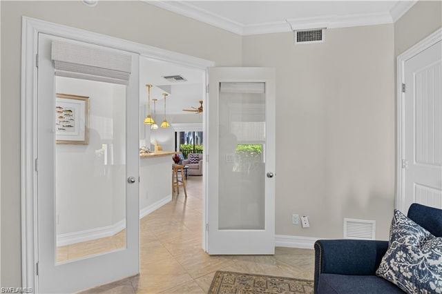 599 Serendipity DR 599, Naples, FL 34108