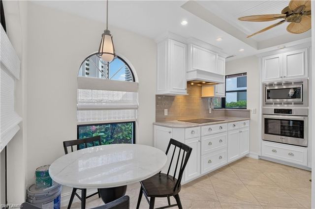 599 Serendipity DR 599, Naples, FL 34108