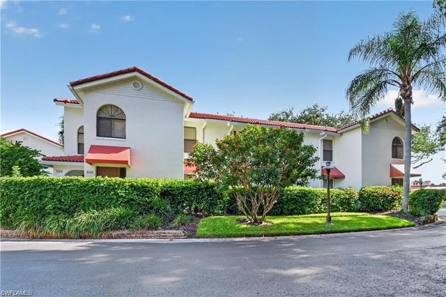 599 Serendipity DR 599, Naples, FL 34108