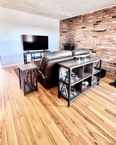 155 S Pennsylvania Street 304, Denver, CO 80209