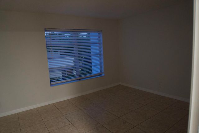 2840 NE 14th St Street 212a, Pompano Beach, FL 33062