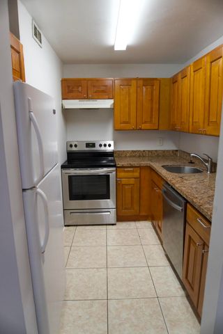 2840 NE 14th St Street 212a, Pompano Beach, FL 33062