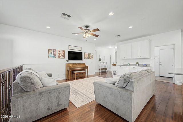 4203 E LOS ALTOS Road, Gilbert, AZ 85297