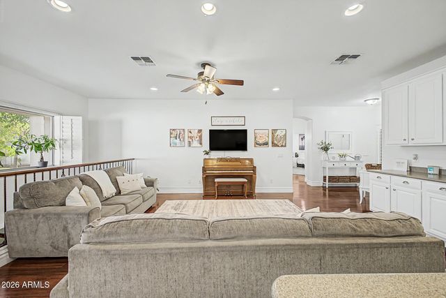 4203 E LOS ALTOS Road, Gilbert, AZ 85297