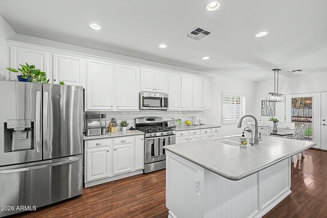 4203 E LOS ALTOS Road, Gilbert, AZ 85297