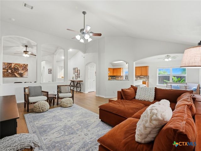 523 Walnut Heights Boulevard, New Braunfels, TX 78130