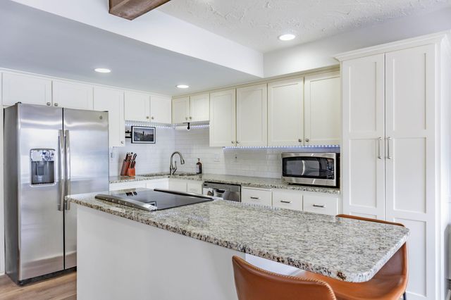 110912 Von Hertzen Circle, Chaska, MN 55318