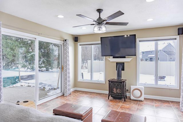 110912 Von Hertzen Circle, Chaska, MN 55318