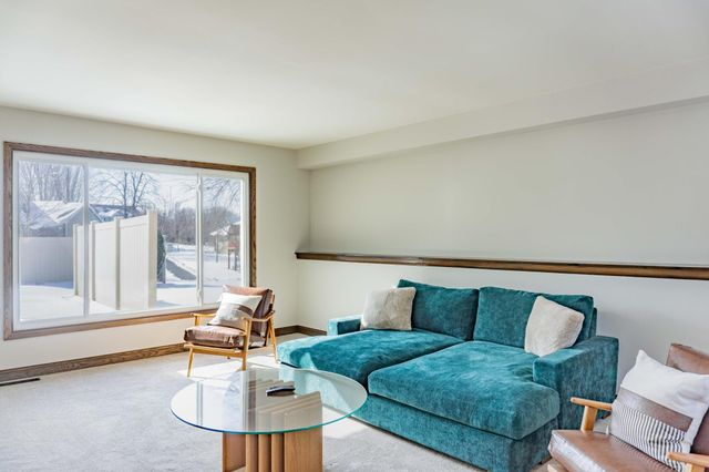 110912 Von Hertzen Circle, Chaska, MN 55318